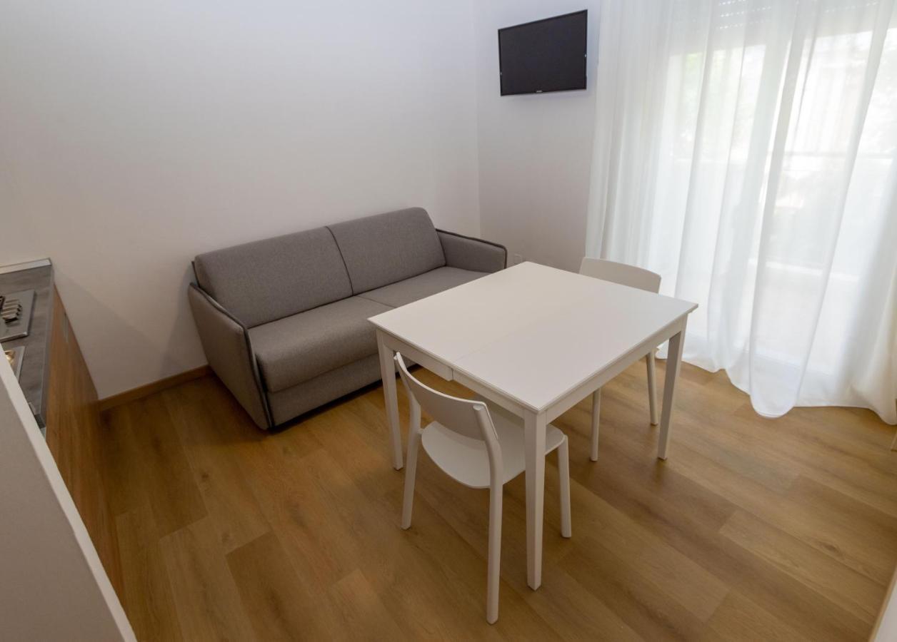 Aparthotel Dimmidirimini - In Affitto