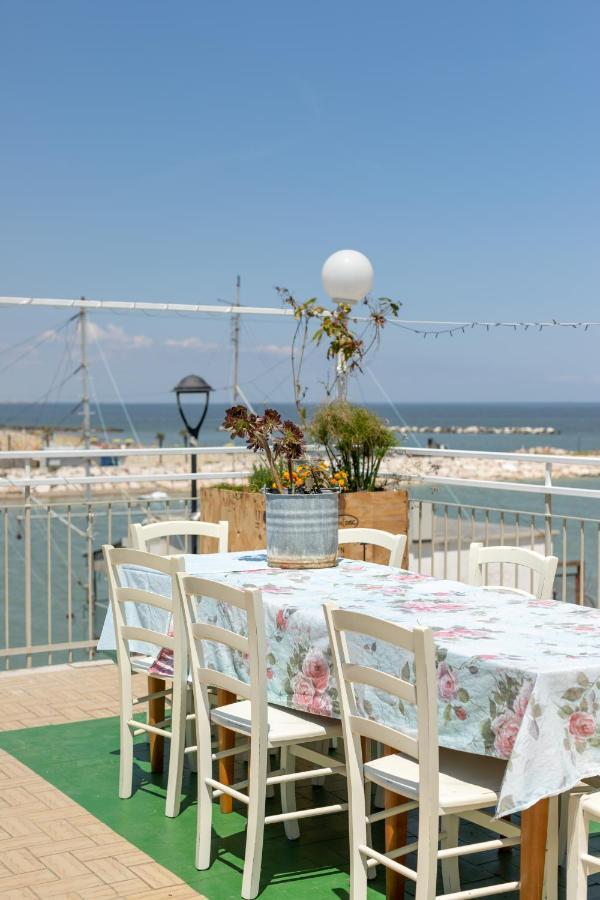 Maris Hotel