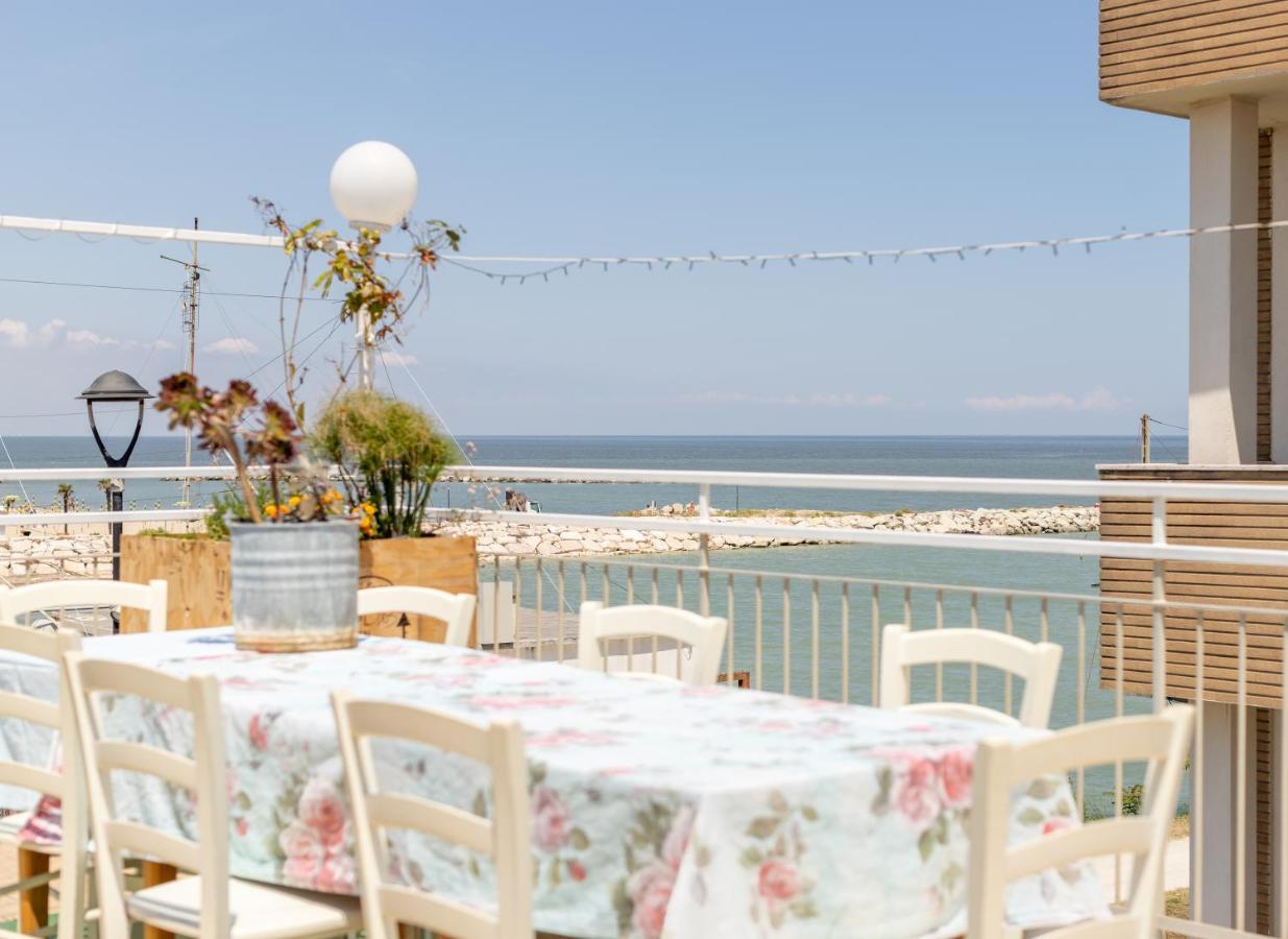 Hotel Maris