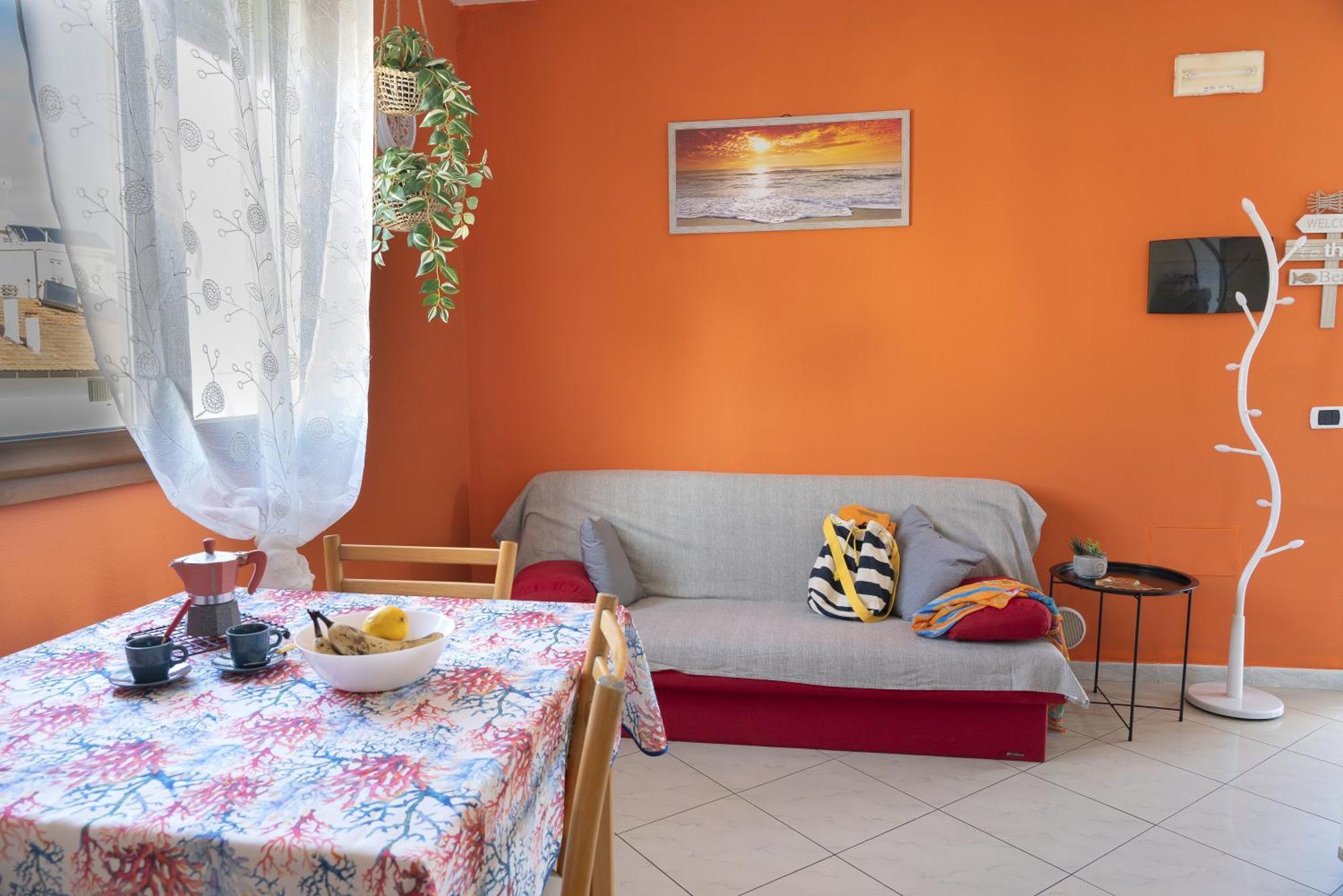 Yellow Aparthotel 3*