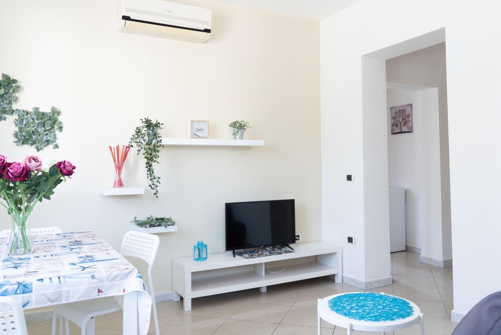 Aparthotel Yellow 3*