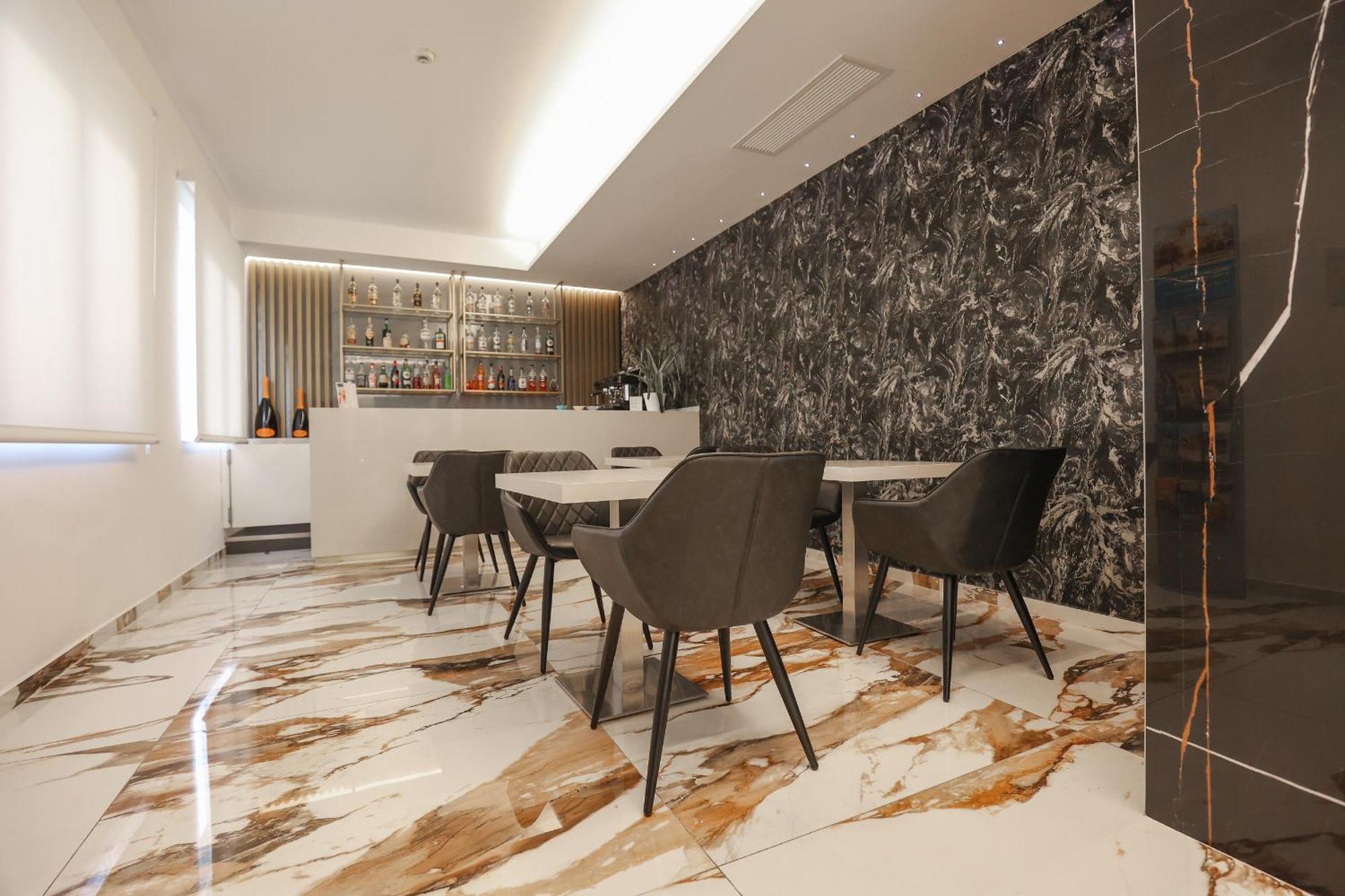 Hotel Cenisio