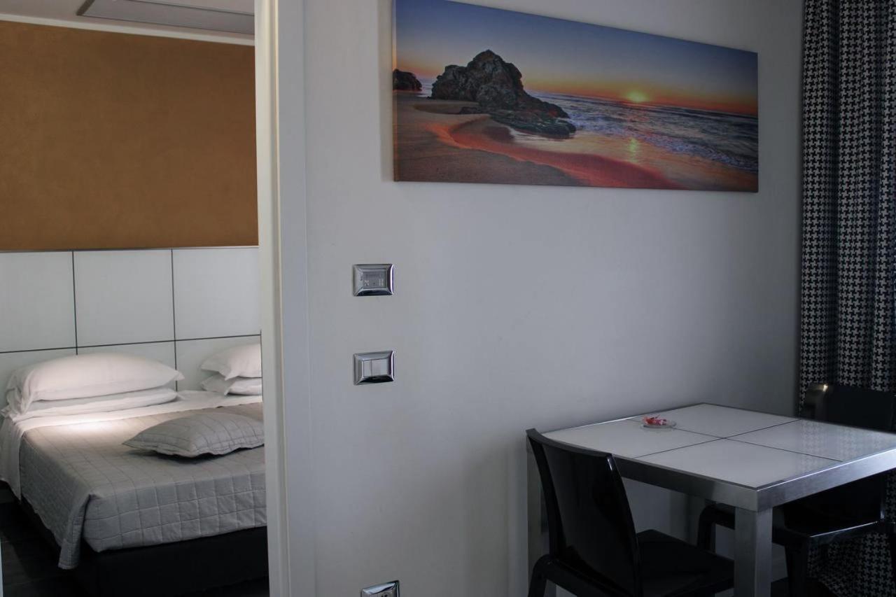 Atmosphere Hotel 4*