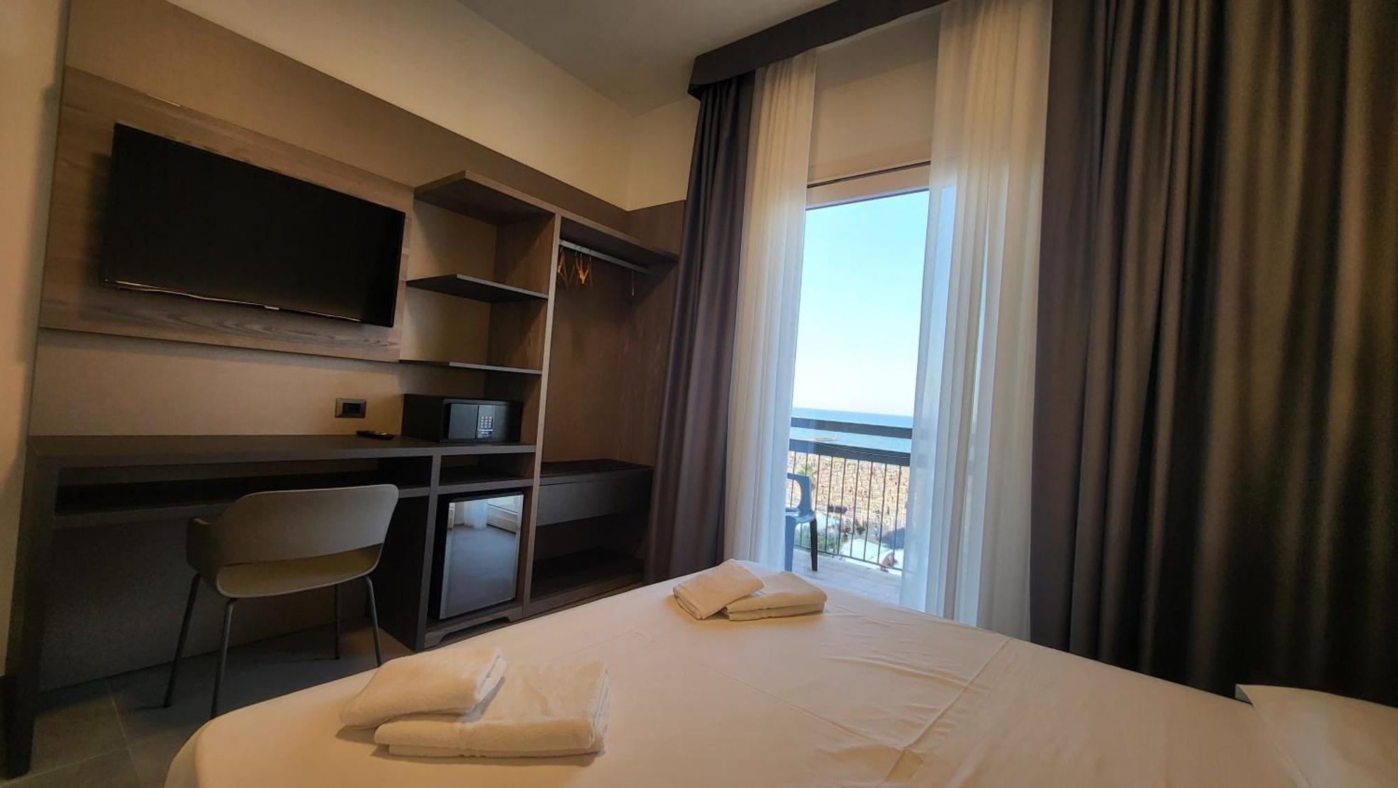Giannini Hotel 3*