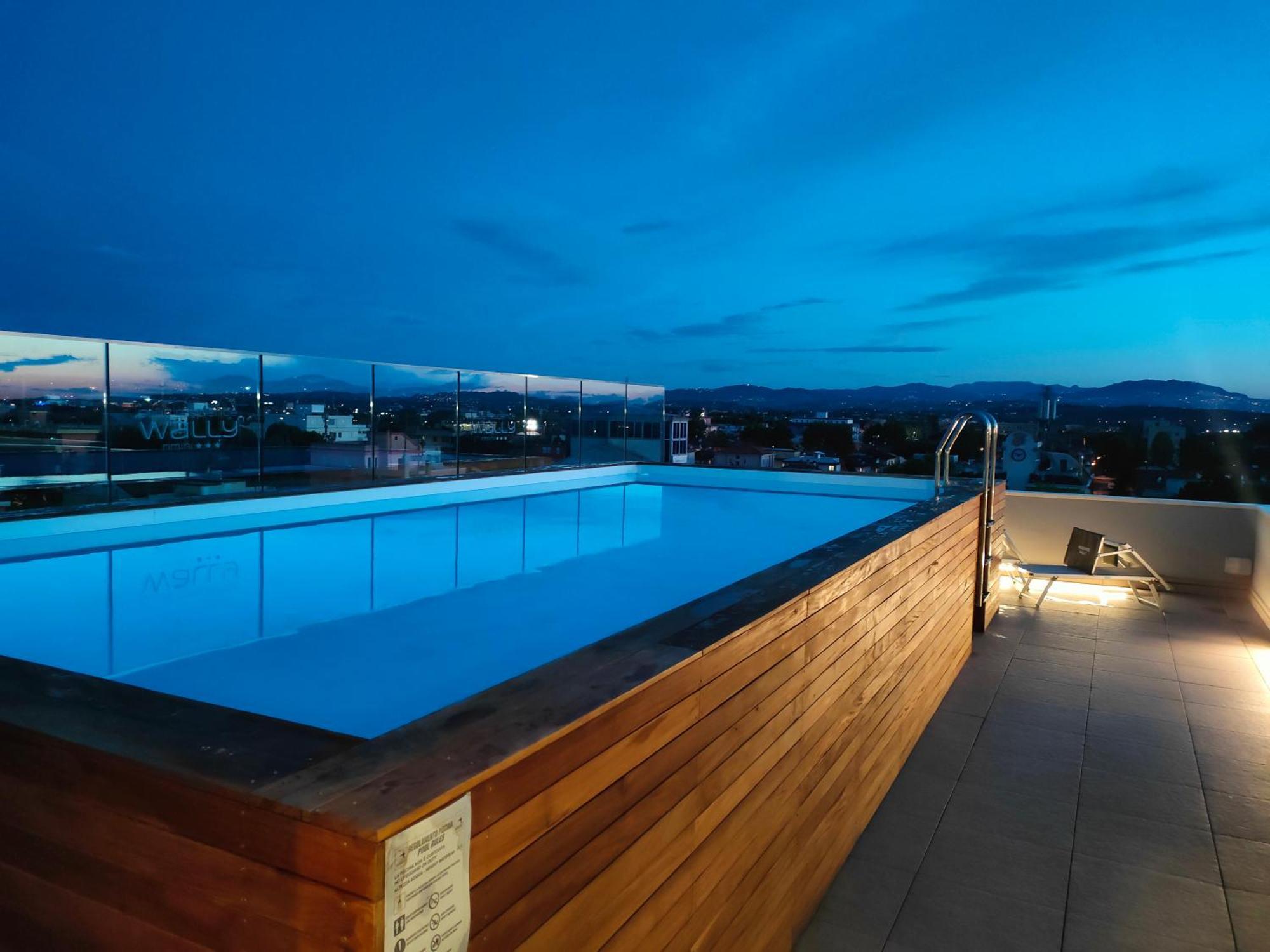Wally Aparthotel 3*