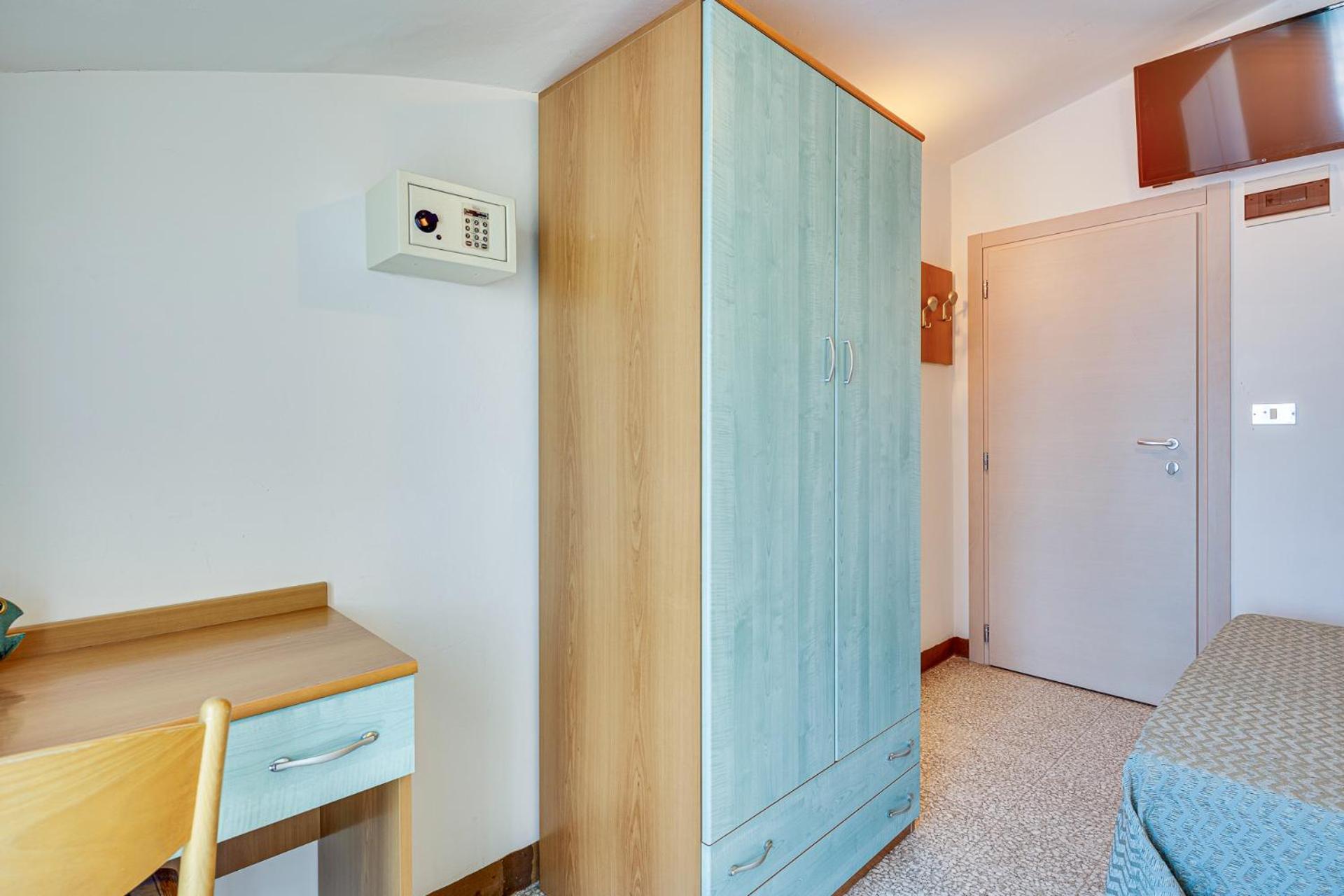 Gaia Hotel