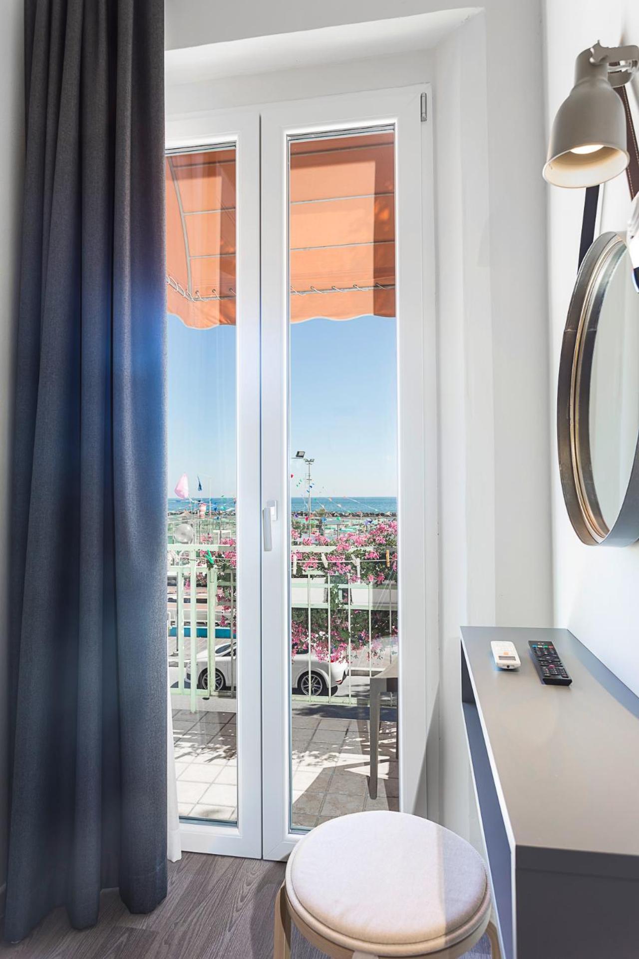 Gaia Hotel 2*