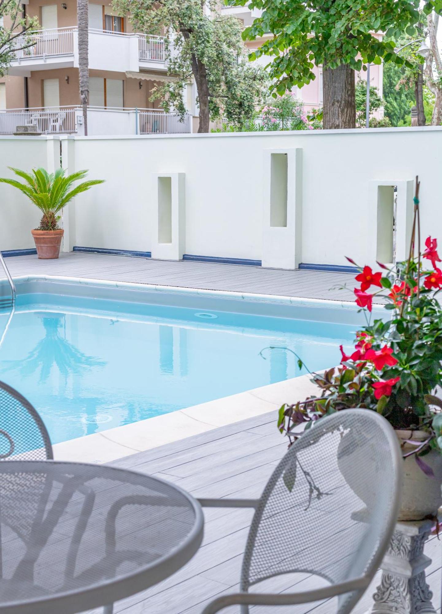 Biancamano Hotel