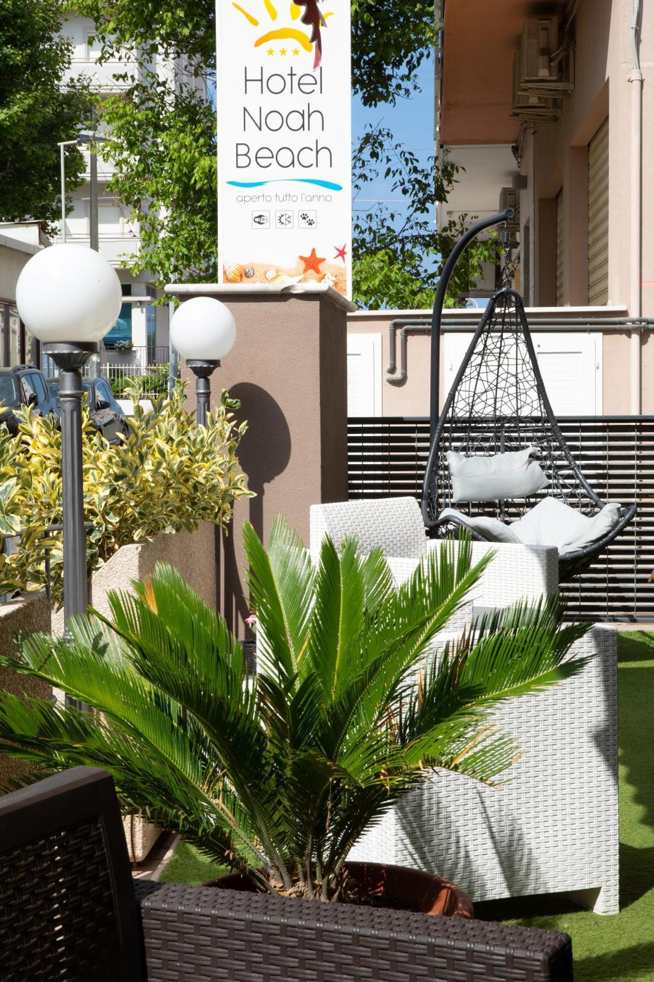 Hotel Noah 3*