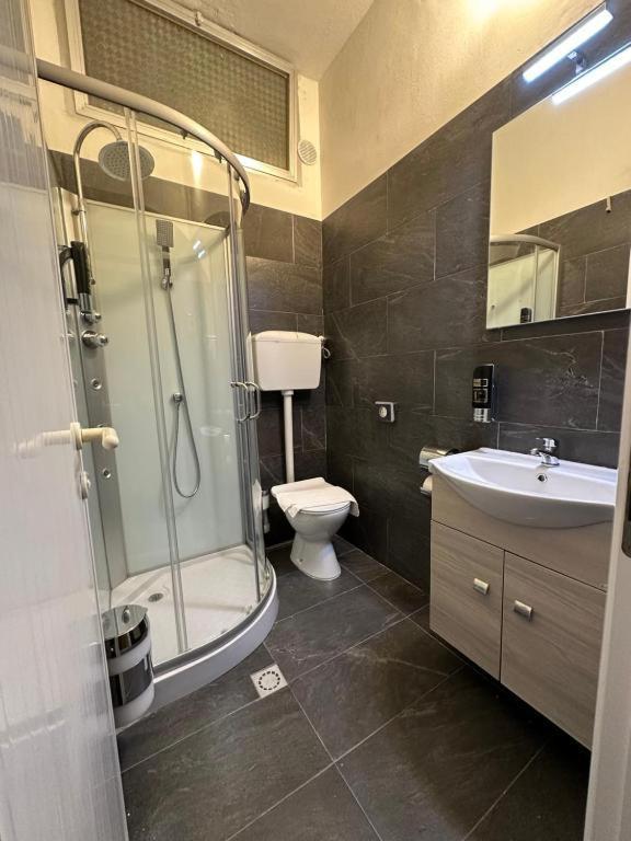 Hotel Noah 3*