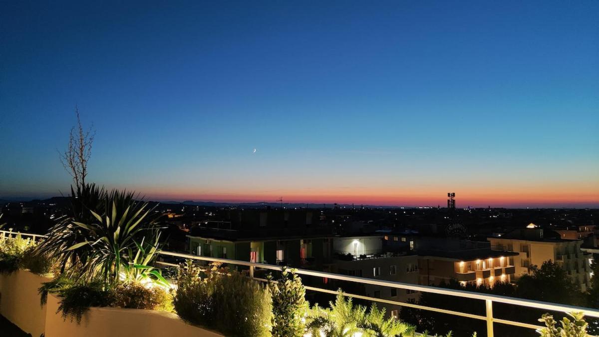 Apartment Luxury - Attico Frontemare
