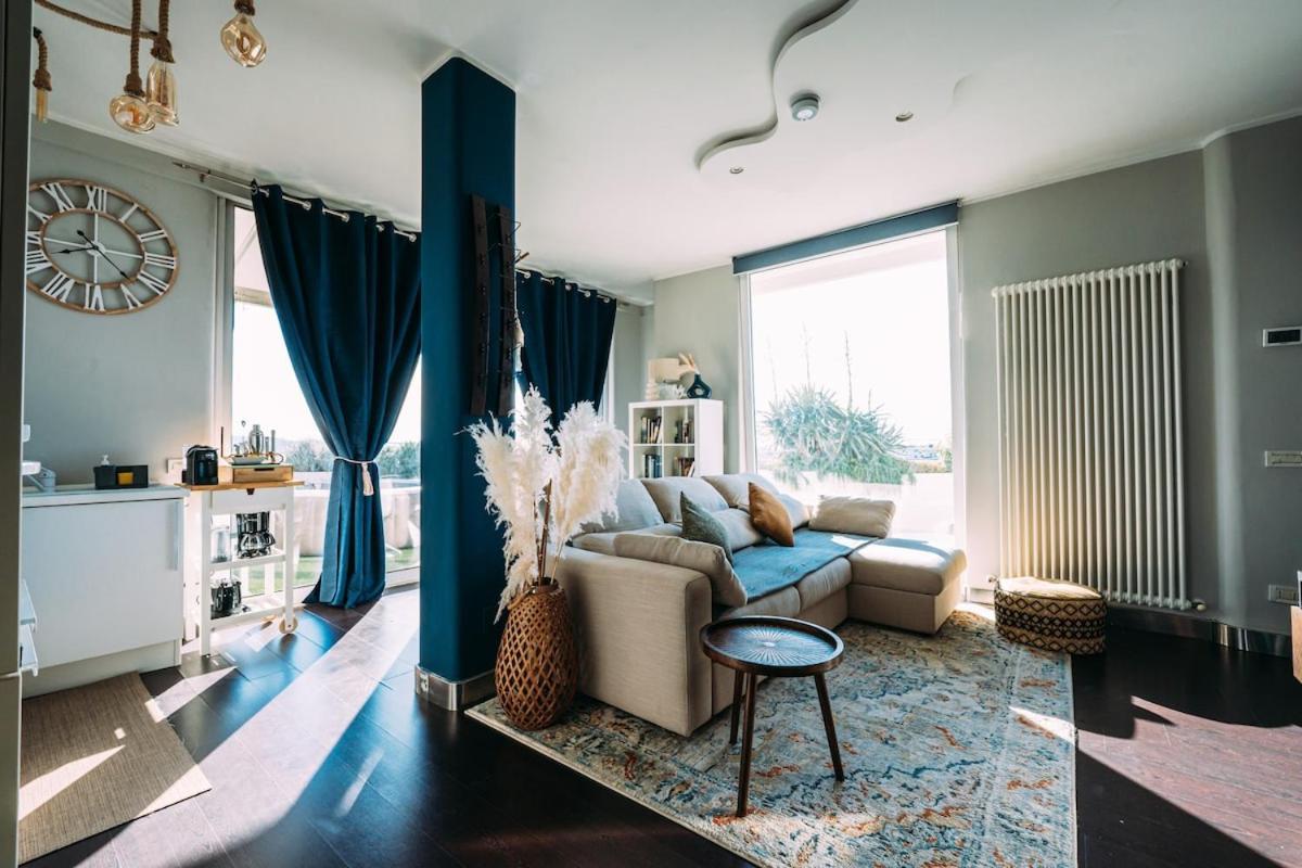 Apartment Luxury - Attico Frontemare