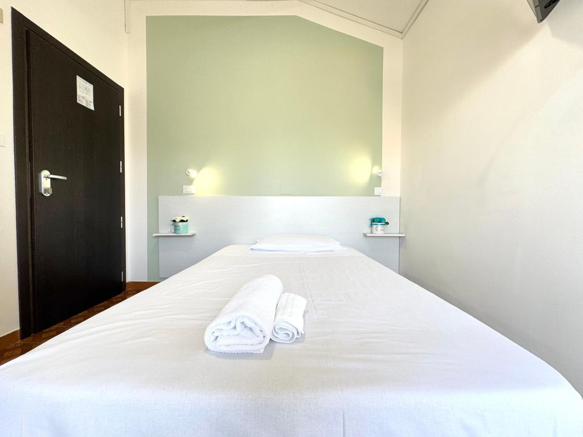 Hotel The Sea - 3 Minuti Dalla
