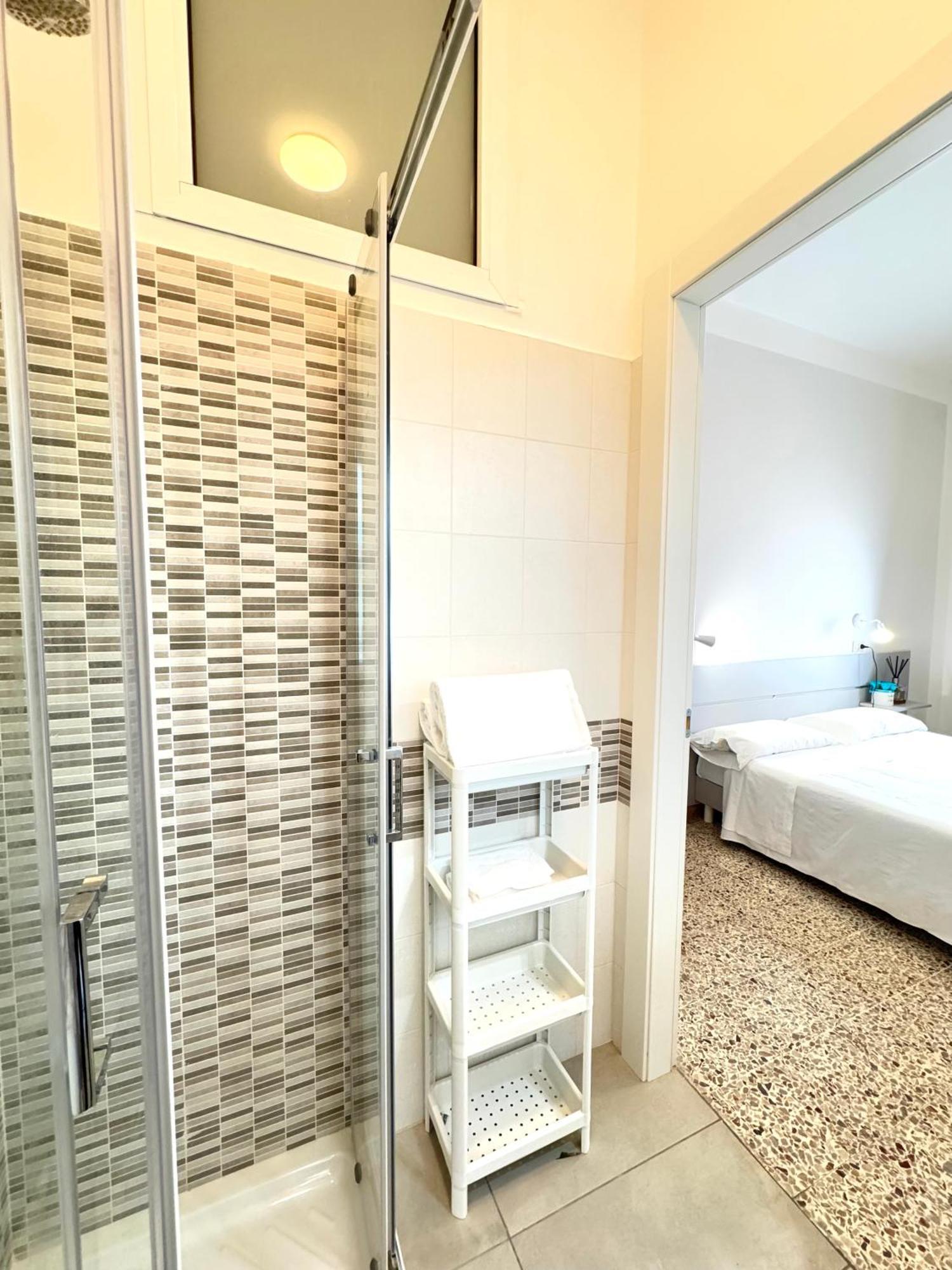 Hotel The Sea - 3 Minuti Dalla Rimini