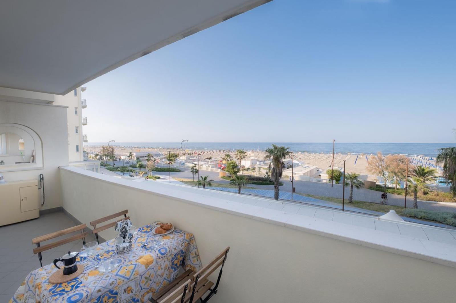 Apartment Brezza Di Mare - Bilocale Panoramico Con Parcheggio
