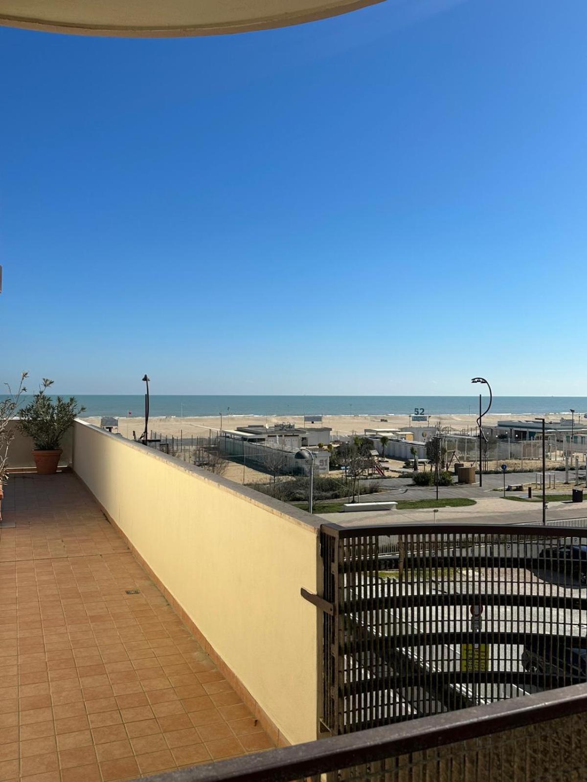 Ottoemezzo Int 7 Apartment *