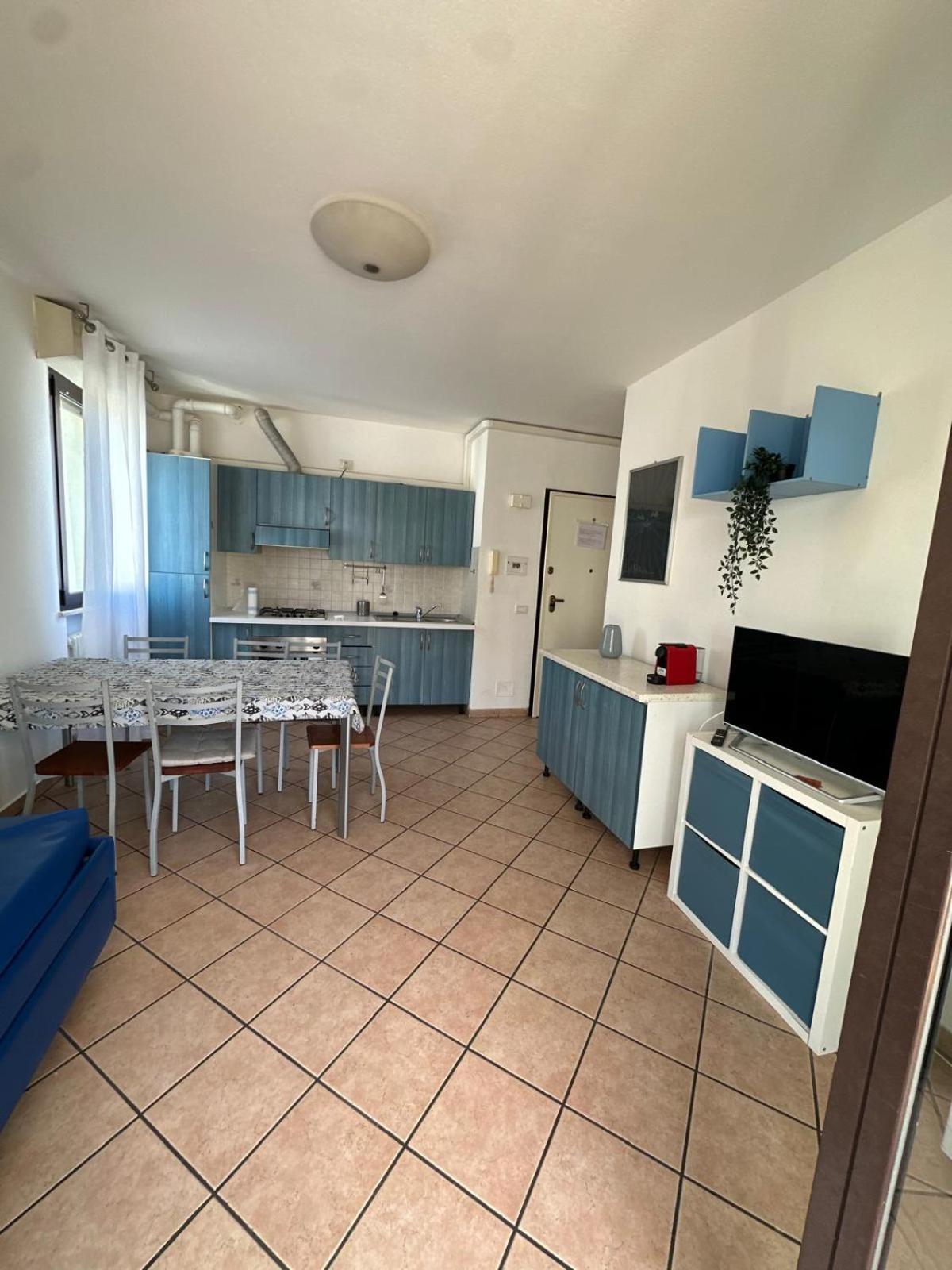 Apartment Ottoemezzo Int 7 Rimini
