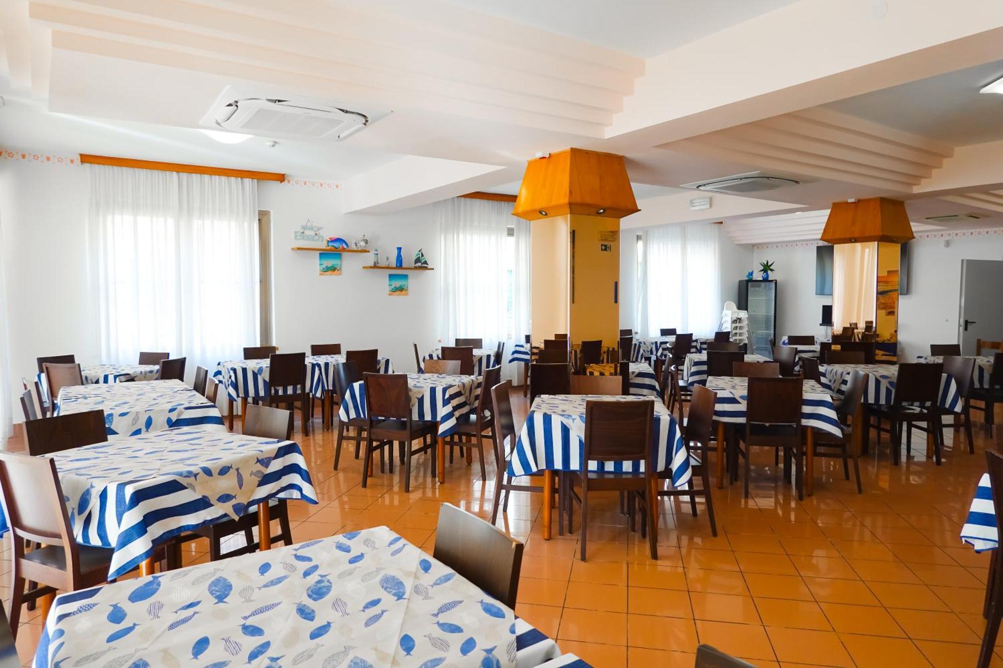 Hotel Lea Completa Rimini