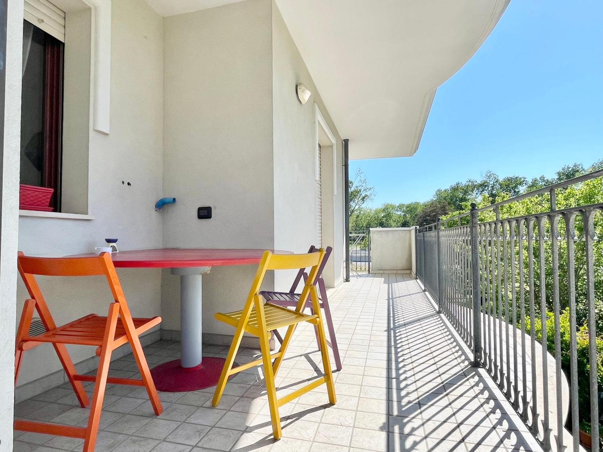 Appartement Bilocale Con Terrazzo E Parcheggio - Alba Blu