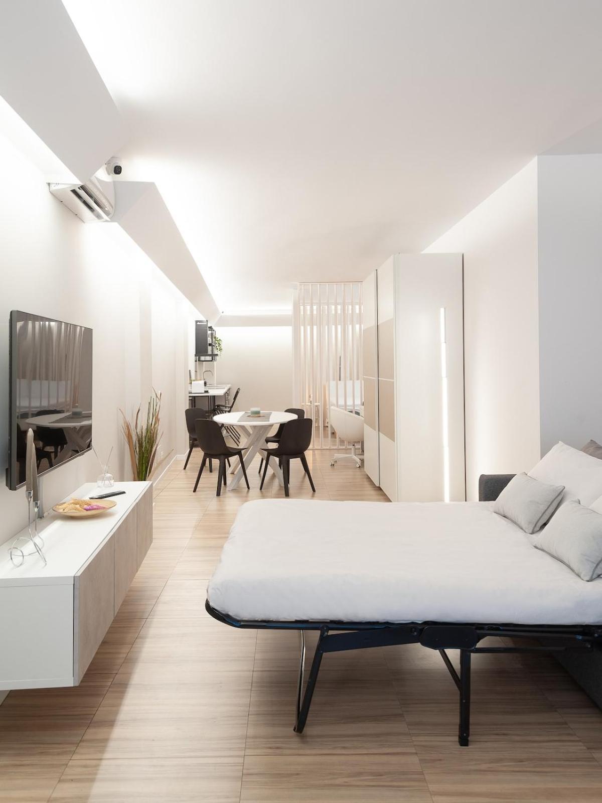 Centro Loft Open Space Titan's Lair Apartment Rimini