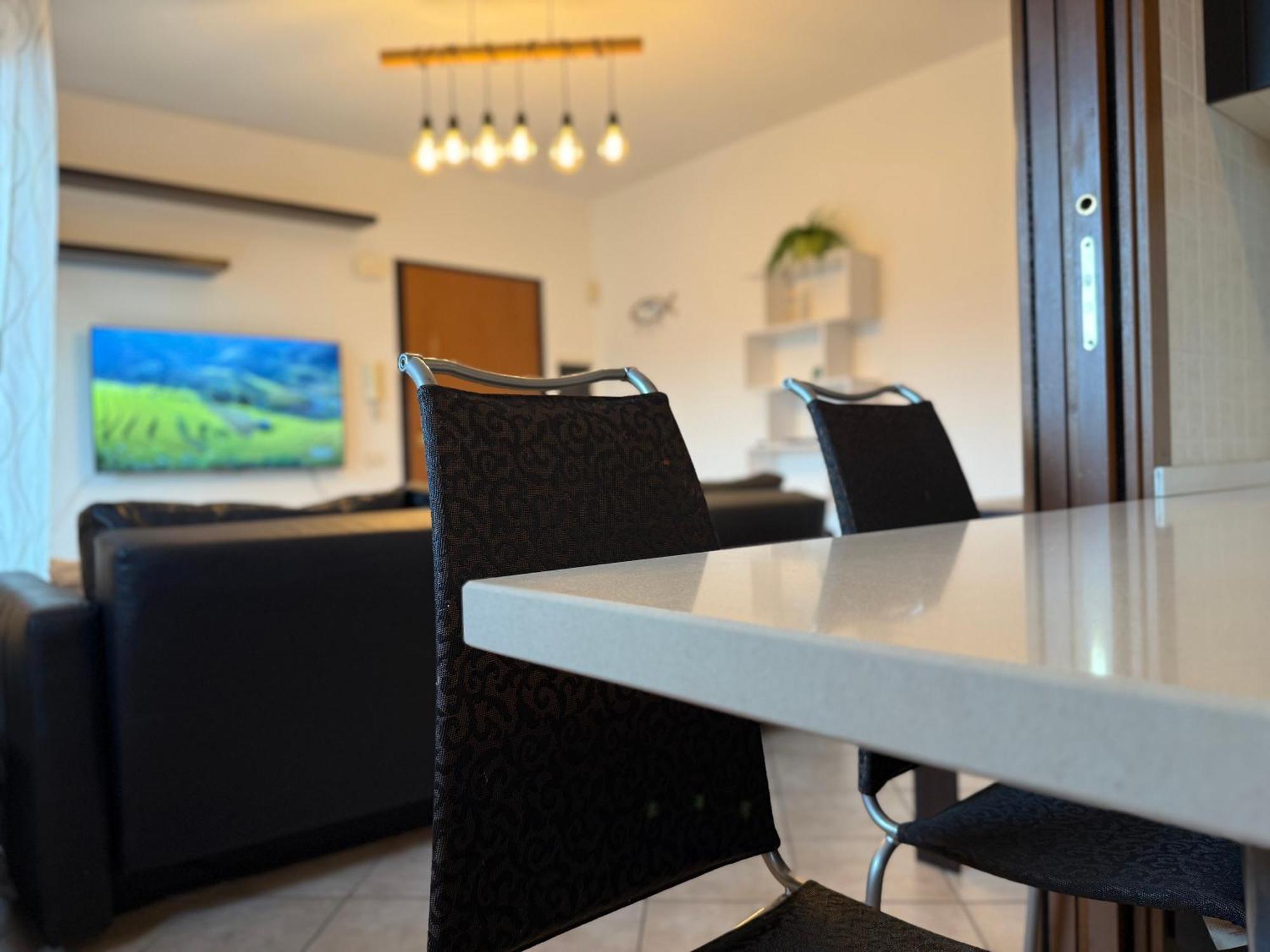 Seafair Apartment