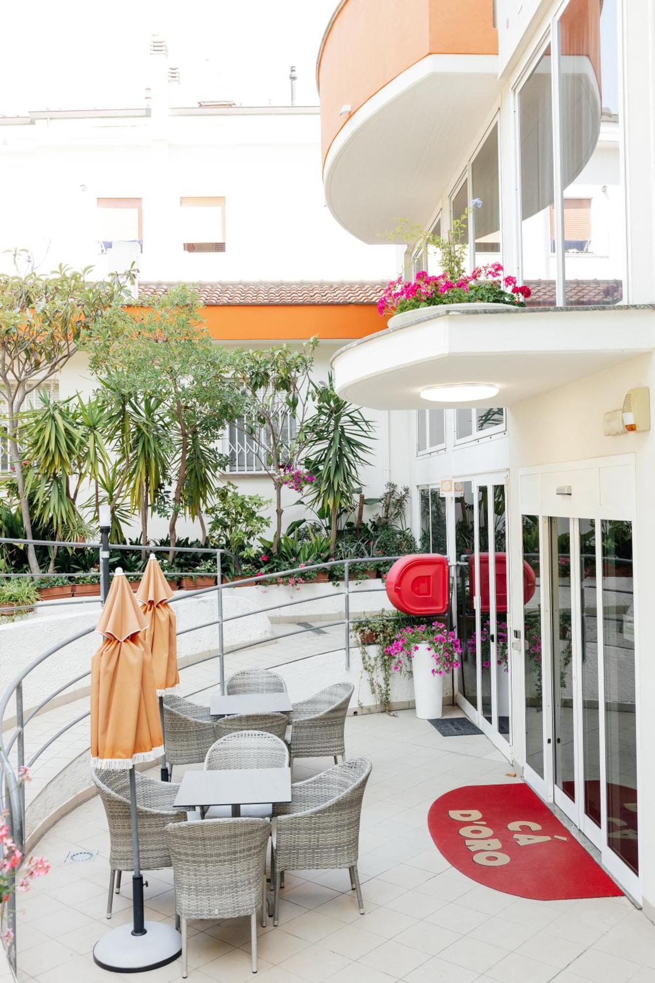 Ca D'oro Hotel 2*
