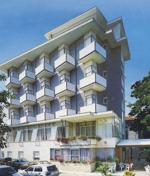 Hotel Goldene Rose 2*