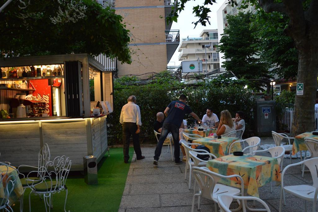 Mantovani Mariu 3* Rimini