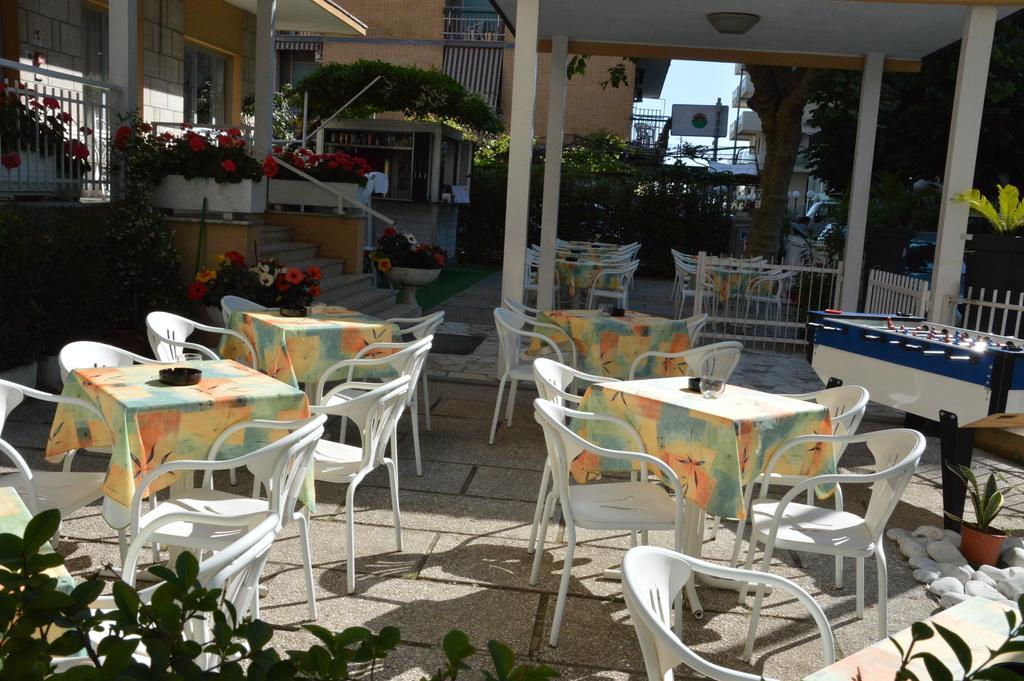 Hotel Mantovani Mariu 3*