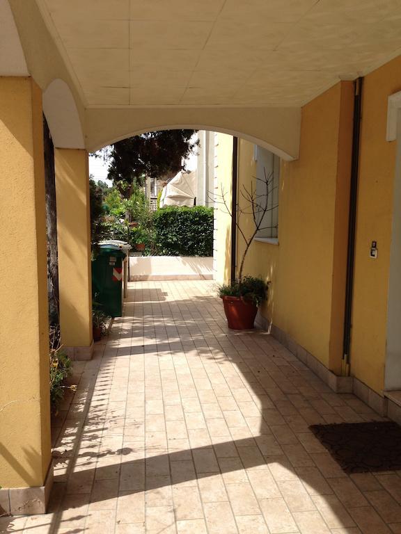 Aparthotel Yellow Rimini