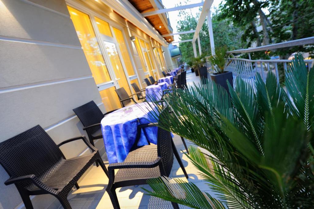 Bridge Hotel 3*