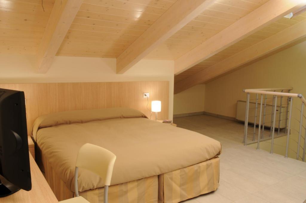 Belmare Aparthotel 4*