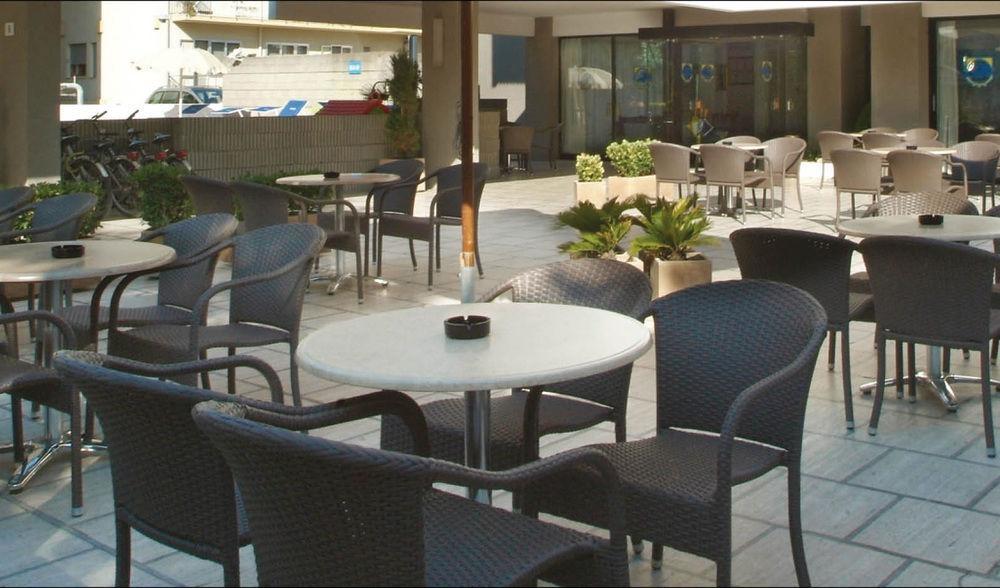 Tiziana Hotel 3*