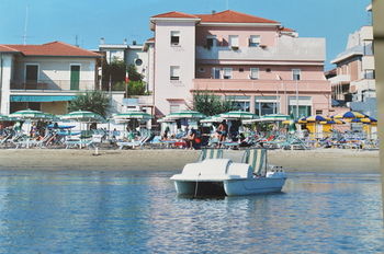 Hotel Vistamare Viserba Rimini