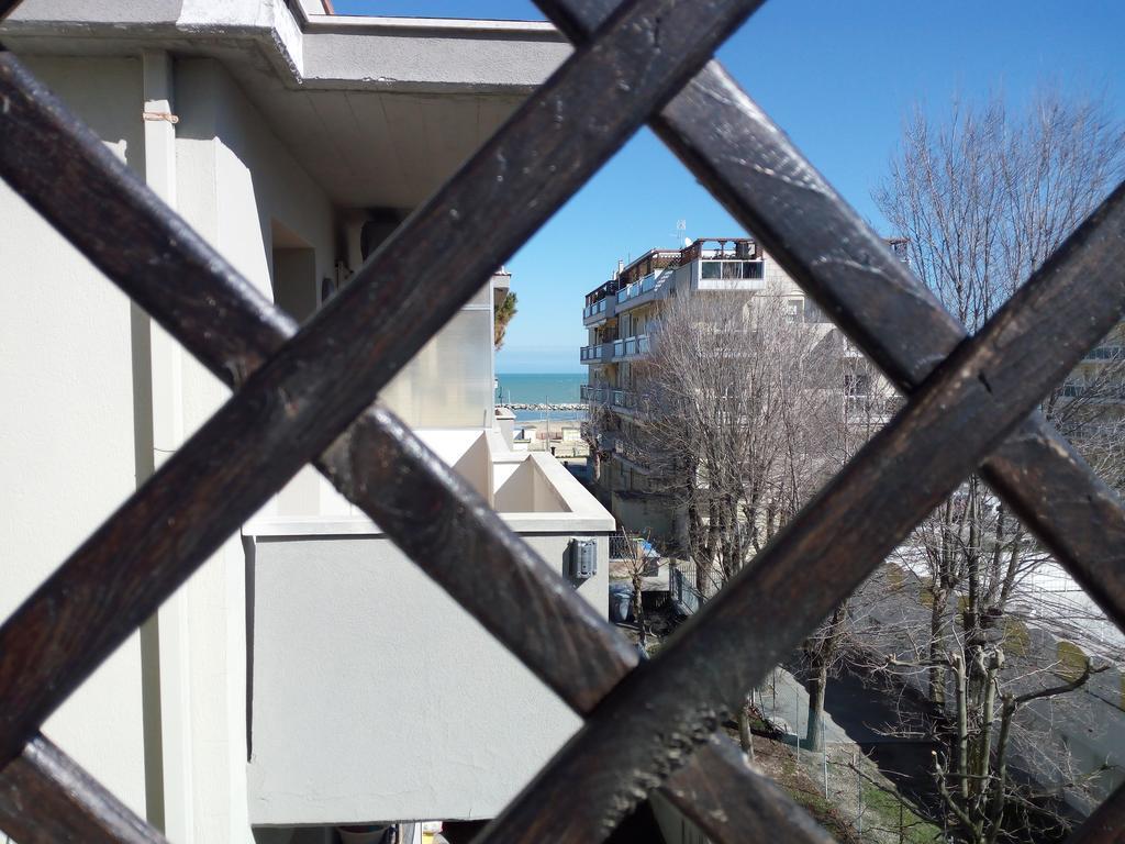 America Apartment