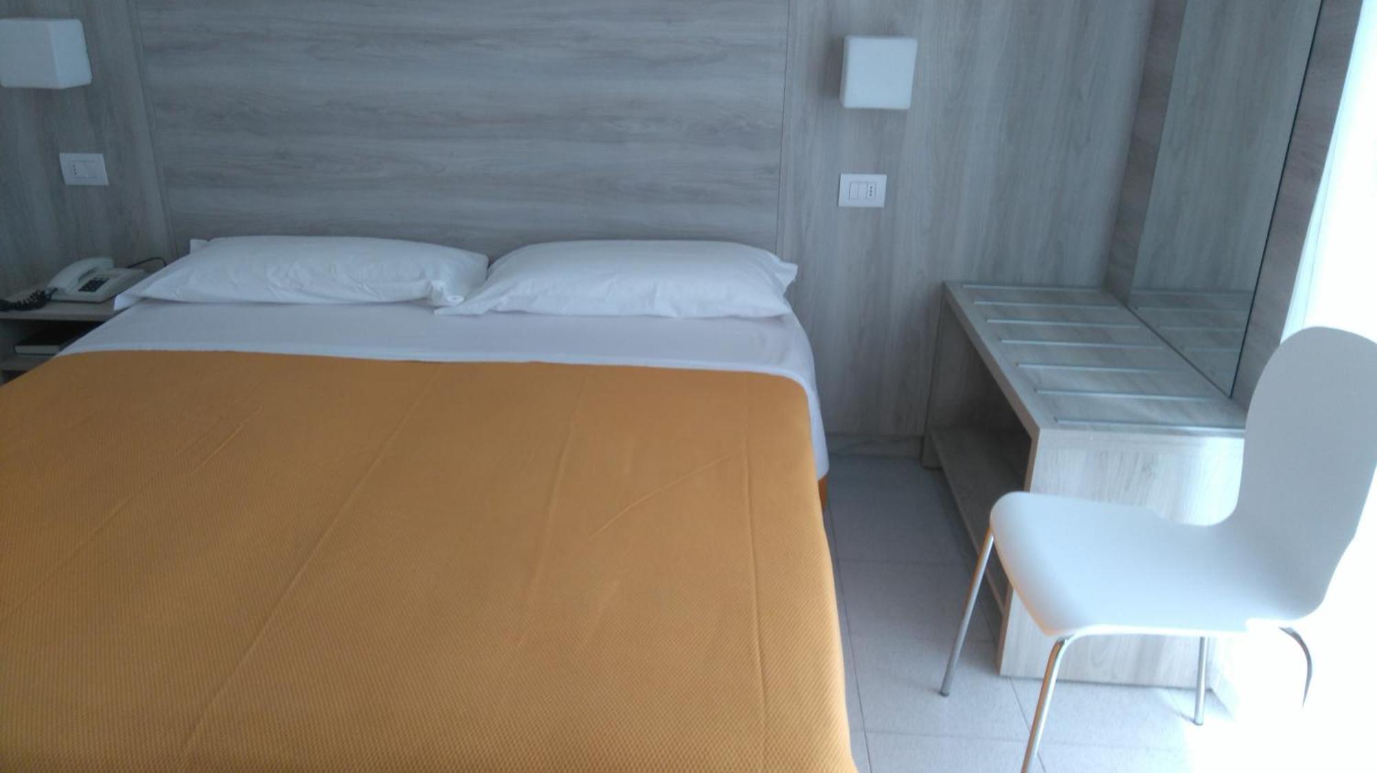 Hotel Monti Rimini