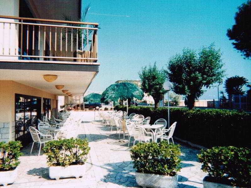 Alcazar Hotel 3*