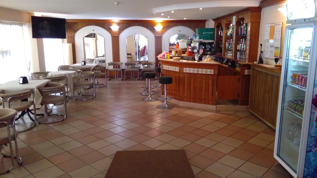 Glenn Hotel