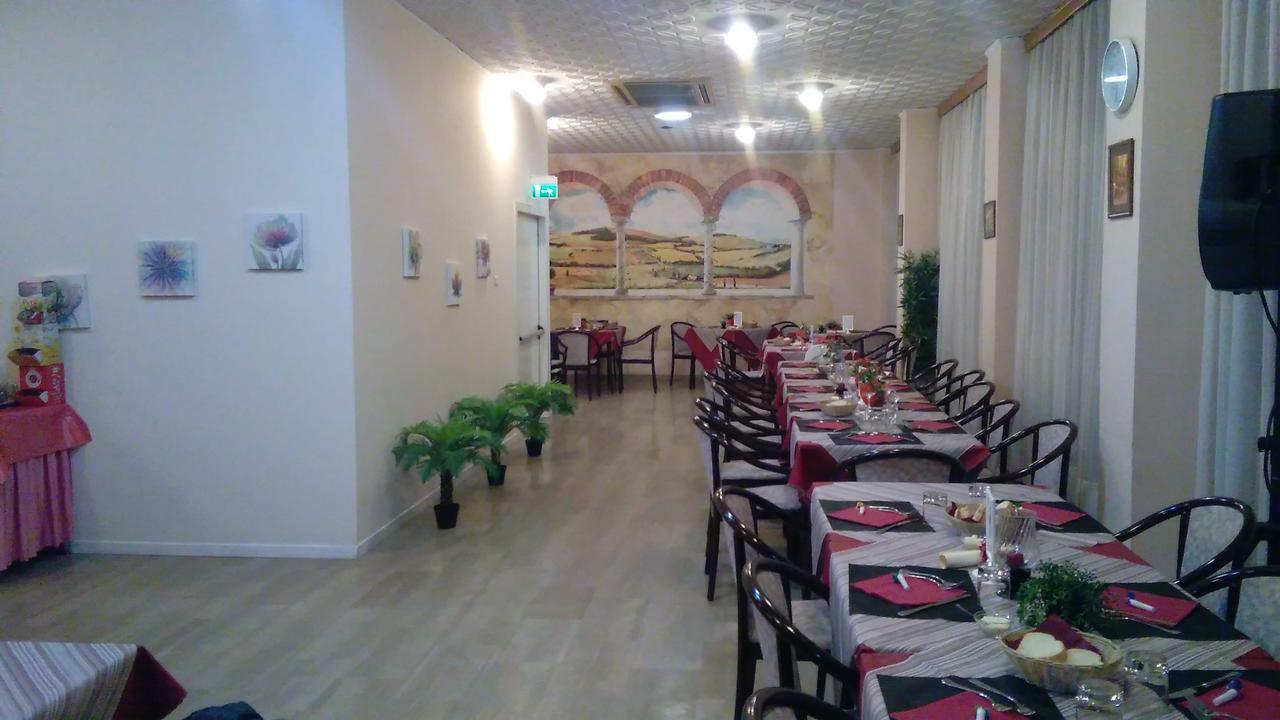 Hotel Glenn 3*