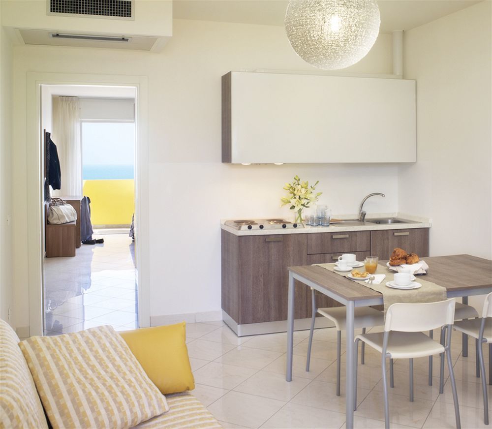 Piccadilly Aparthotel