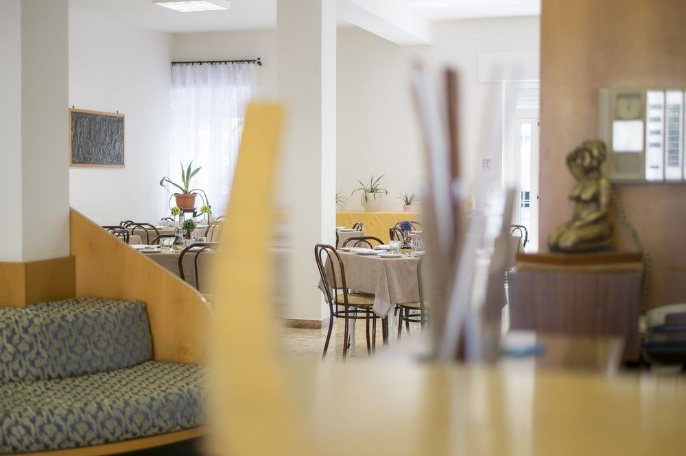 Hotel T 3*