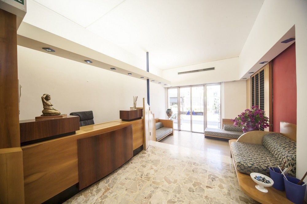 Hotel T 3*