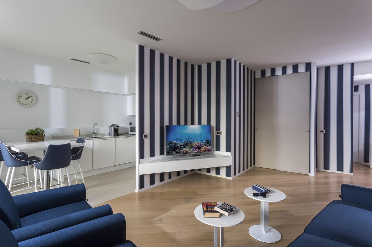 Apartment Embassy 2*