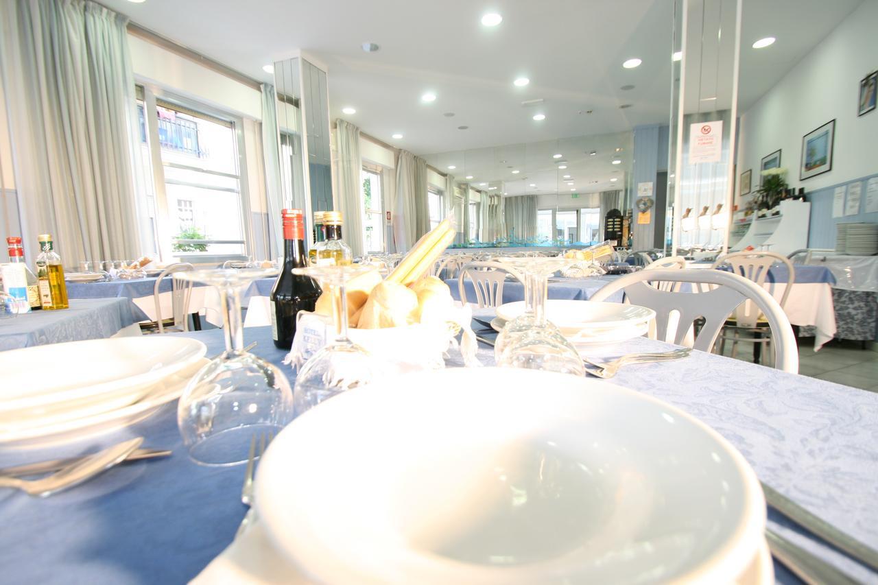 Kelly Hotel 2*