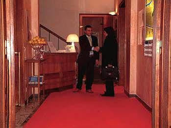 Hotel Moderno 3*