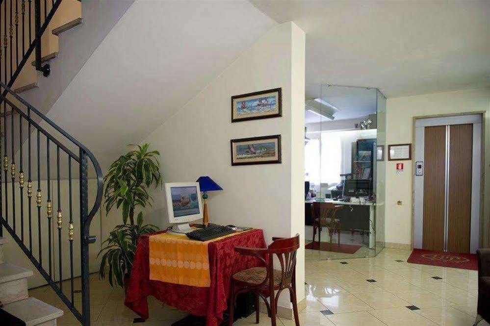 Hotel St Pierre 3*