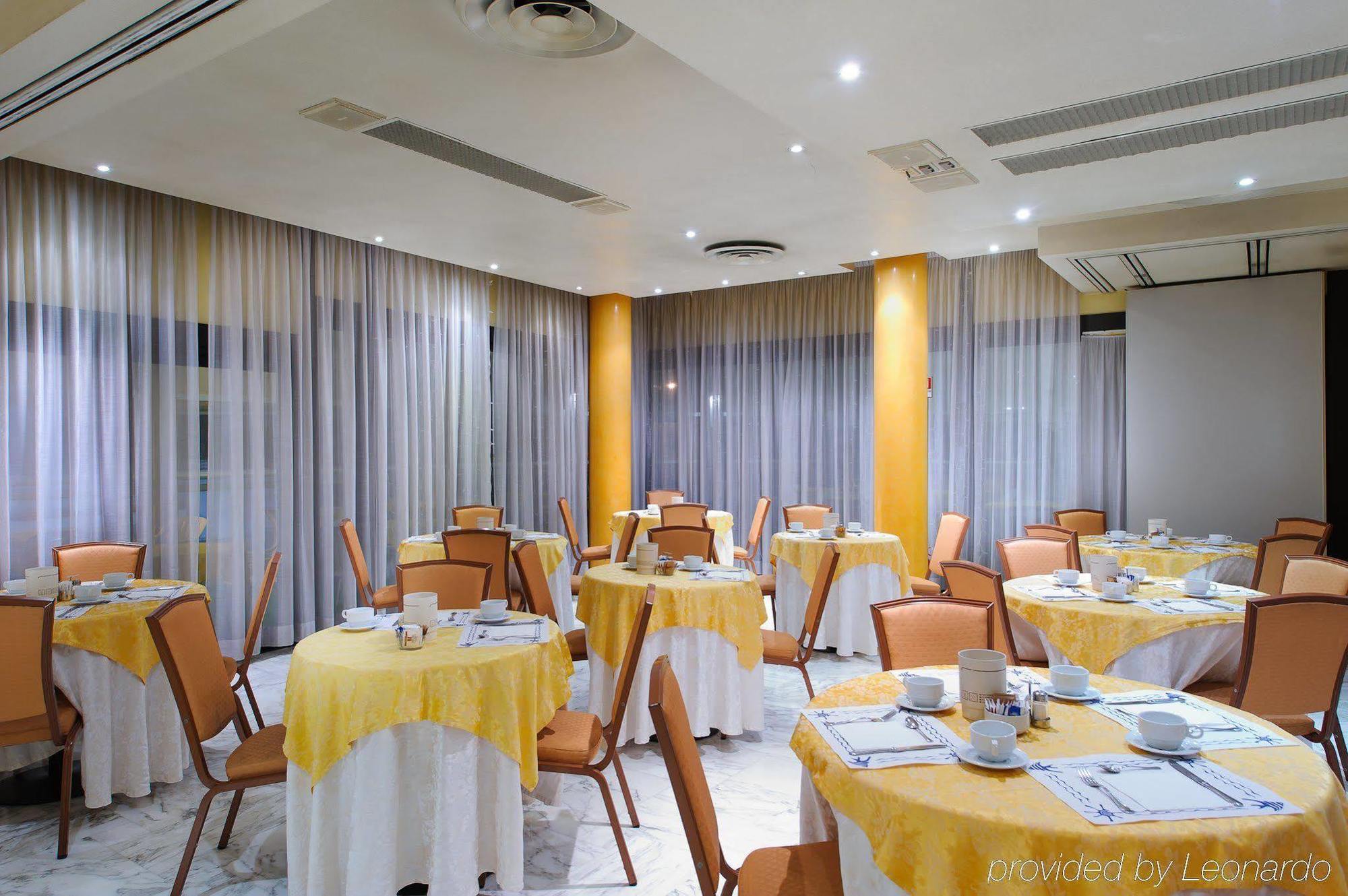 Admiral Art Hotel 4*