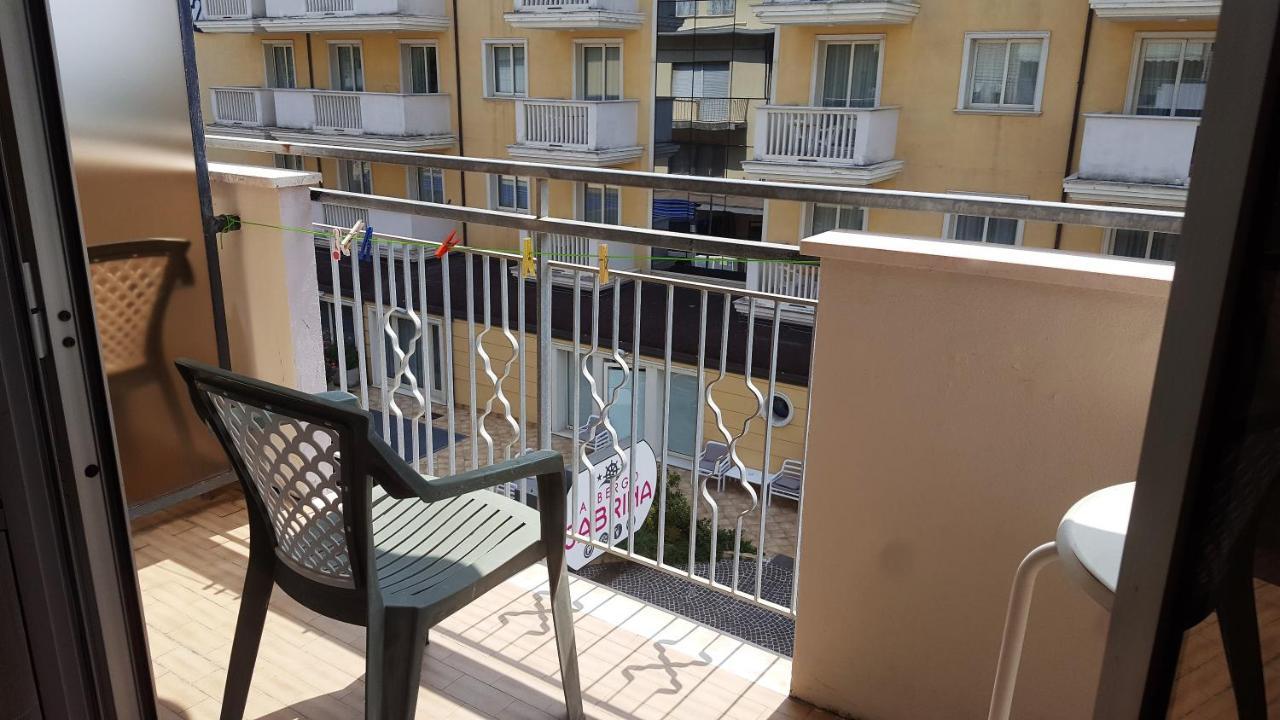 Sabrina Hotel 2*
