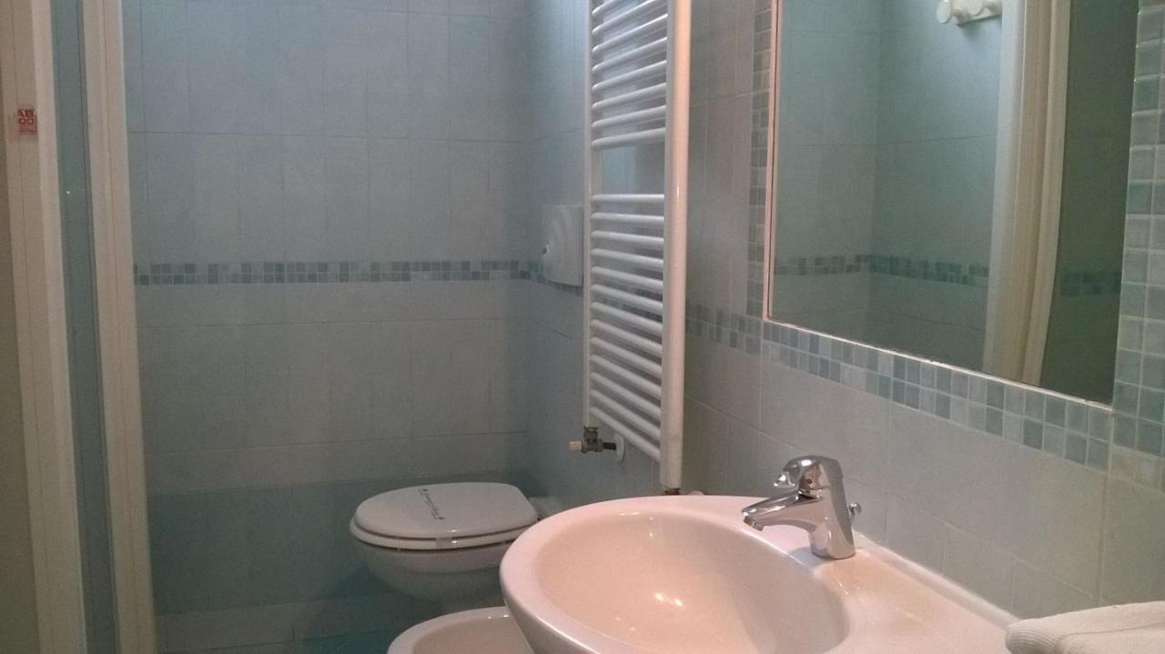 Record Aparthotel