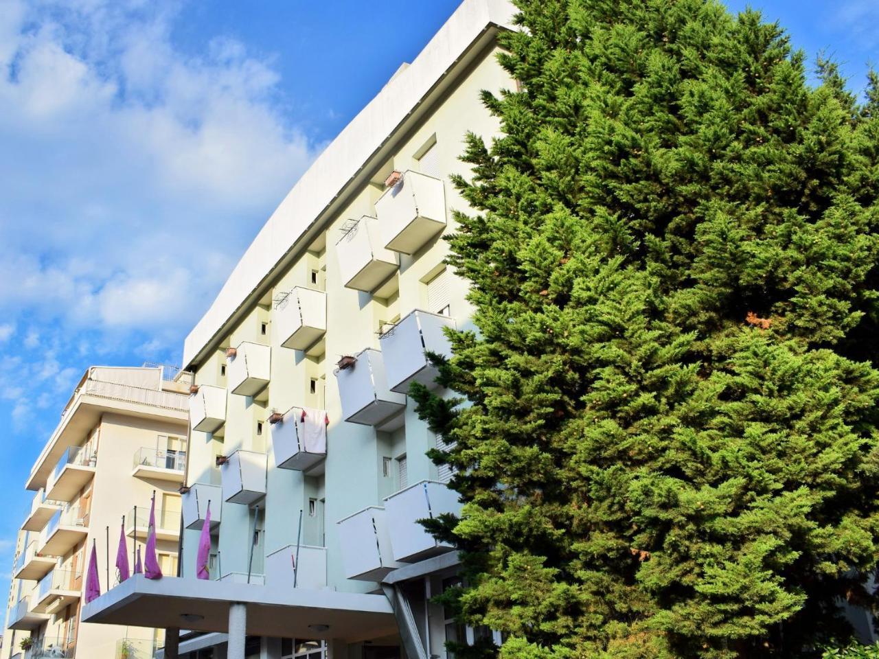 Bamby 3* Rimini